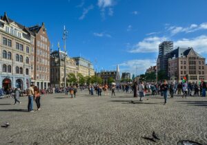 Koninklijk bezoek Steinmeier: Dam-ceremonie in Amsterdam