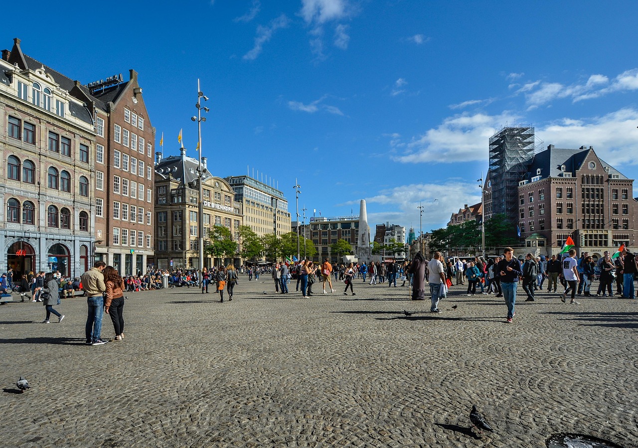 Koninklijk bezoek Steinmeier: Dam-ceremonie in Amsterdam
